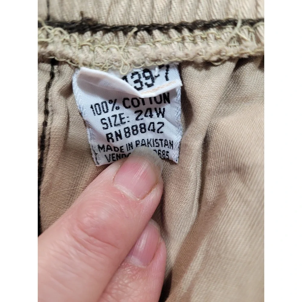 NWT Roaman's Shorts Women 24W Khaki Elastic Waist Cotton Twill Casual Utility